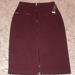New Worthington Burgundy Pencil Skirt Size 8T